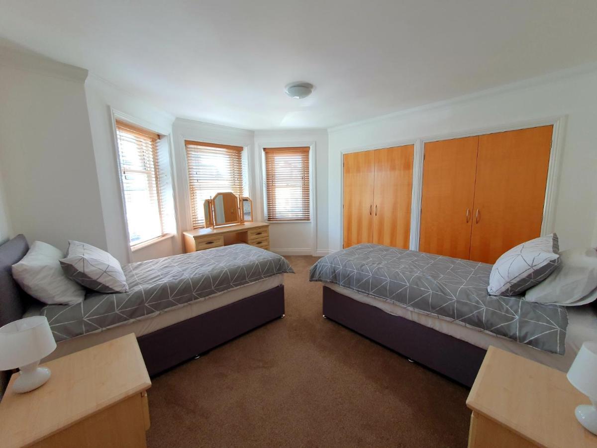 Top Quality Beach Front Apartment Sleep Up To 7 Guests Bournemouth Dış mekan fotoğraf