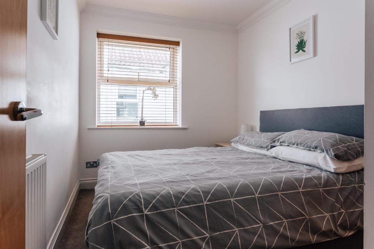 Top Quality Beach Front Apartment Sleep Up To 7 Guests Bournemouth Dış mekan fotoğraf