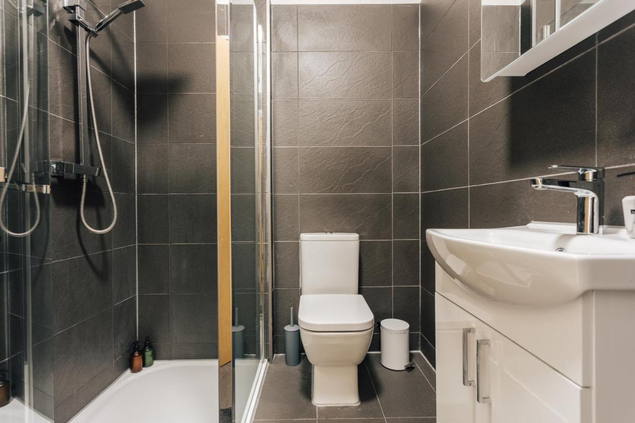 Top Quality Beach Front Apartment Sleep Up To 7 Guests Bournemouth Dış mekan fotoğraf